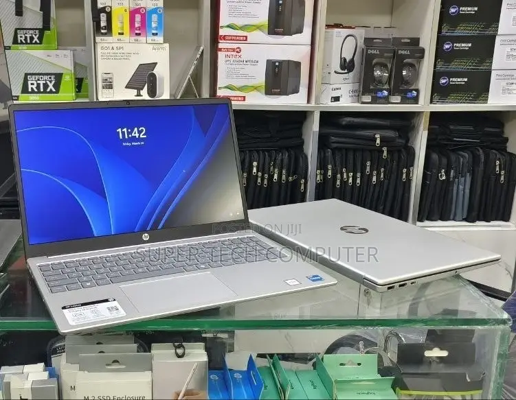 New Laptop HP Stream Notebook 16GB Intel Core i7 SSD 1T