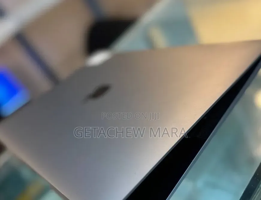 New Laptop Apple MacBook Air 2020 M1 8GB Intel SSD 256GB