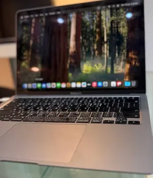New Laptop Apple MacBook Air 2020 M1 8GB Intel SSD 256GB
