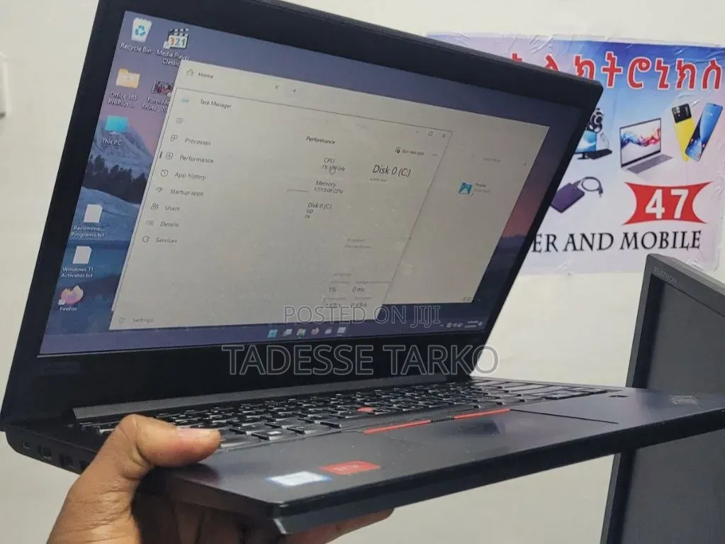 New Laptop Lenovo 8GB Intel Core i7 SSD 512GB