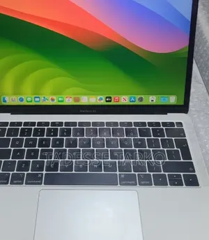 New Laptop Apple MacBook Air 2018 8GB Intel Core i5 SSD 128GB