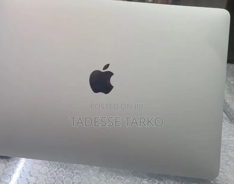 New Laptop Apple MacBook Air 2018 8GB Intel Core i5 SSD 128GB