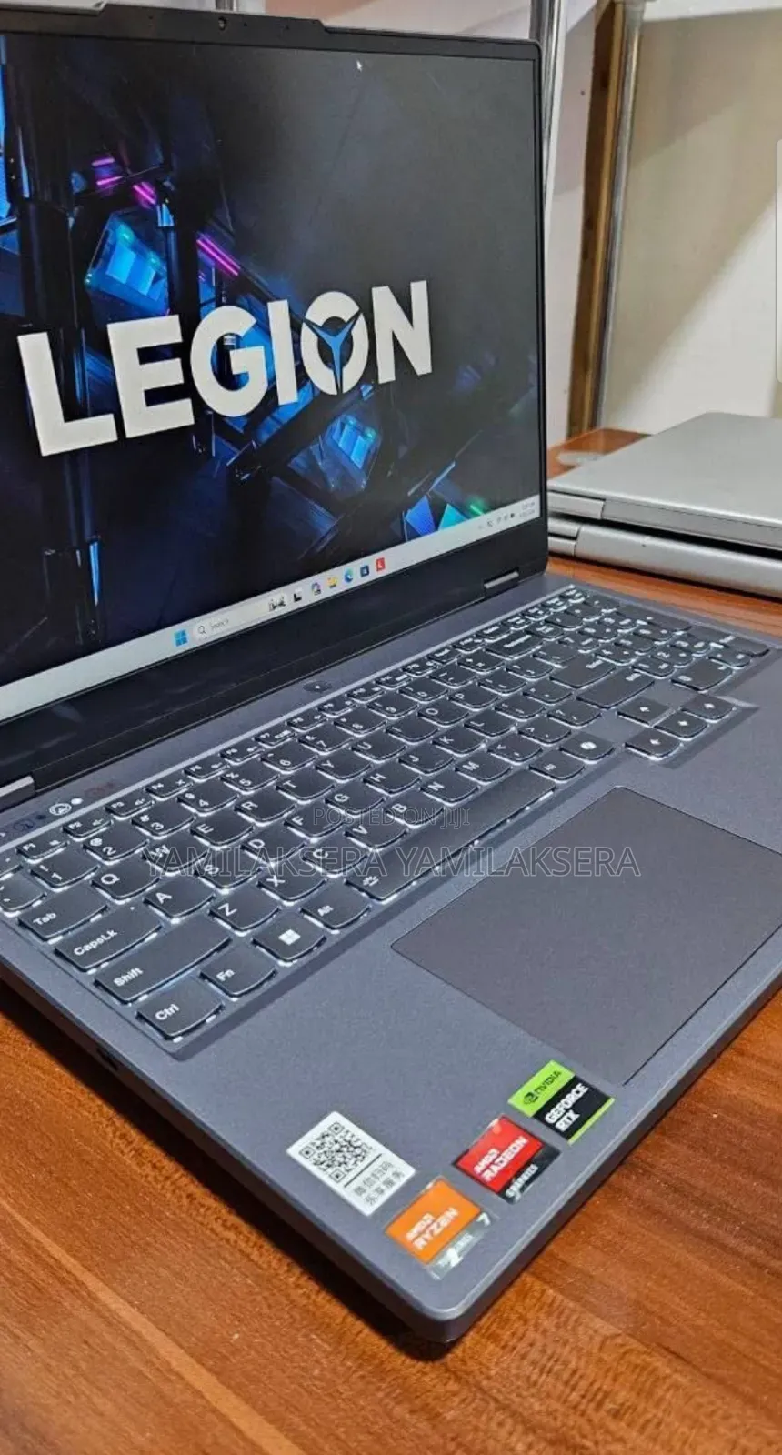 New Laptop Lenovo Legion 5 16GB AMD Ryzen 7 SSD 512GB
