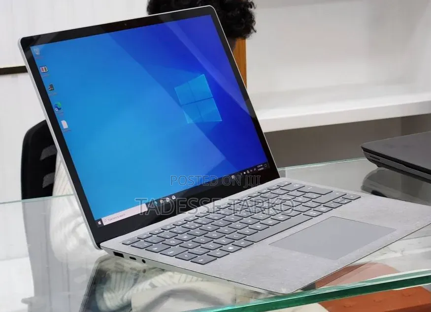 New Laptop Microsoft Surface Laptop 3 16GB Intel Core i7 SSD 256GB