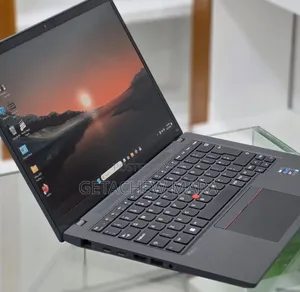 New Laptop Lenovo ThinkPad T14 8GB Intel Core i7 SSD 512GB