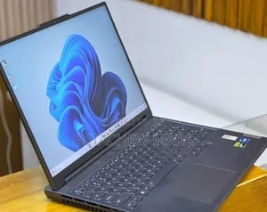 New Laptop Lenovo Legion 5 24GB Intel Core i7 SSD 1T