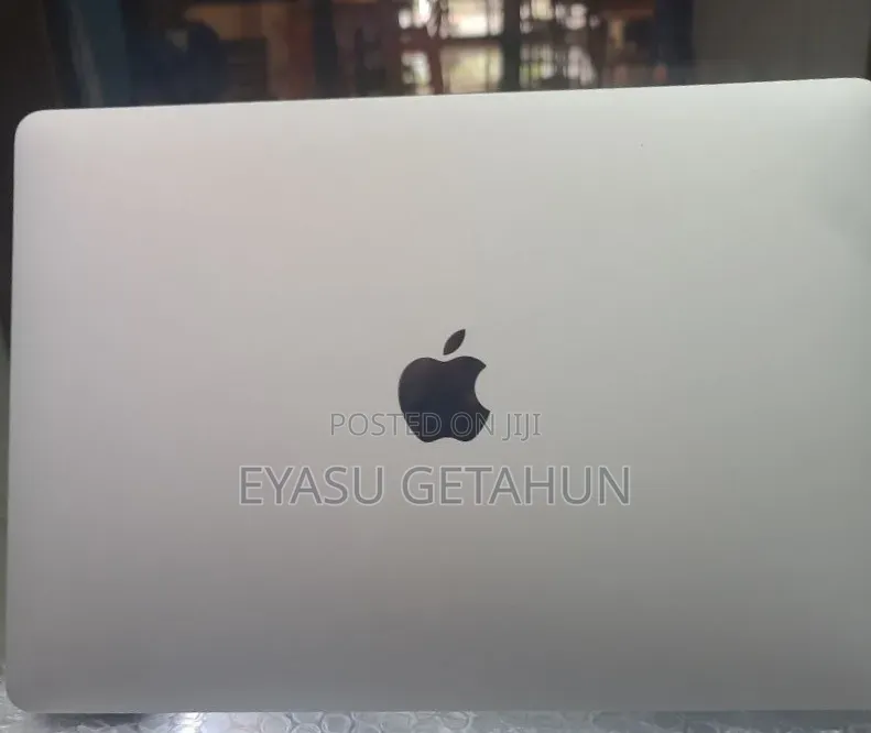 New Laptop Apple MacBook Air 2018 8GB Intel Core i5 SSD 128GB
