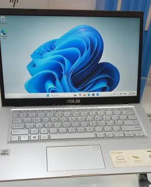 New Laptop Asus VivoBook 15 X505BA 4GB Intel Core i3 SSD 512GB
