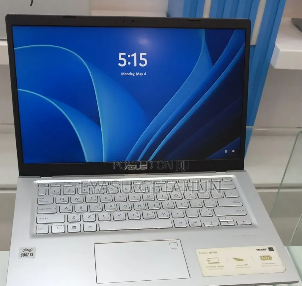 New Laptop Asus VivoBook 15 X505BA 4GB Intel Core i3 SSD 512GB