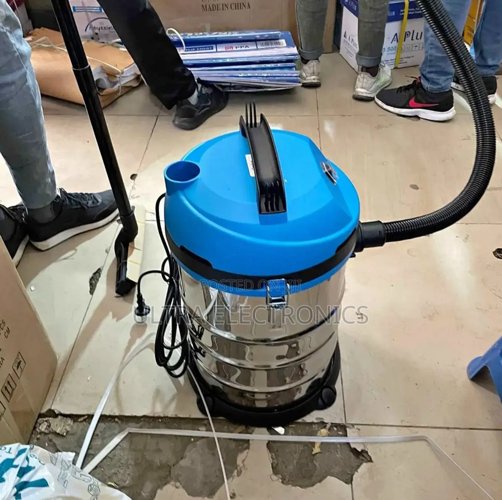 Cruiser Brand Wet and Dry Industrial Vacuum Cleaner.