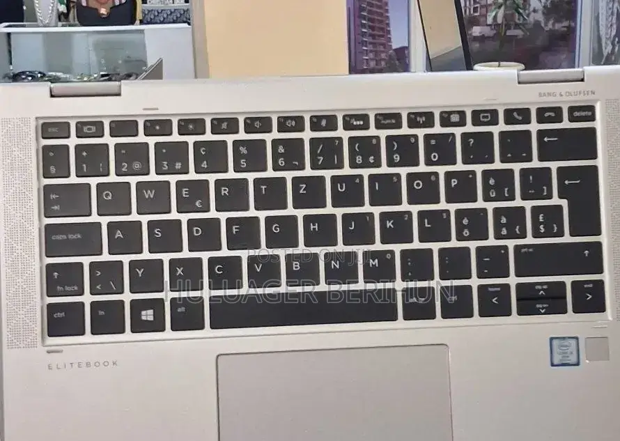 New Laptop HP EliteBook x360 1030 G4 16GB Intel Core i5 SSD 512GB