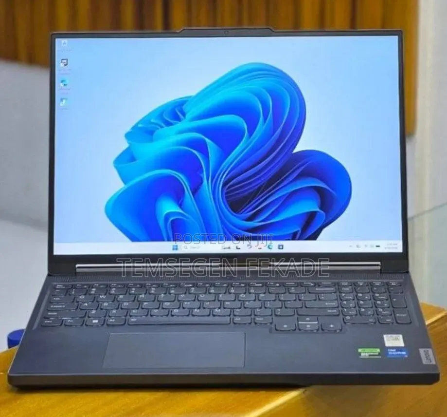 New Laptop Lenovo Legion 5 16GB Intel Core i7 SSD 1T