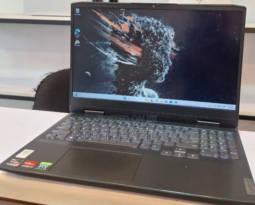 New Laptop Lenovo 16GB AMD Ryzen 7 SSD 512GB