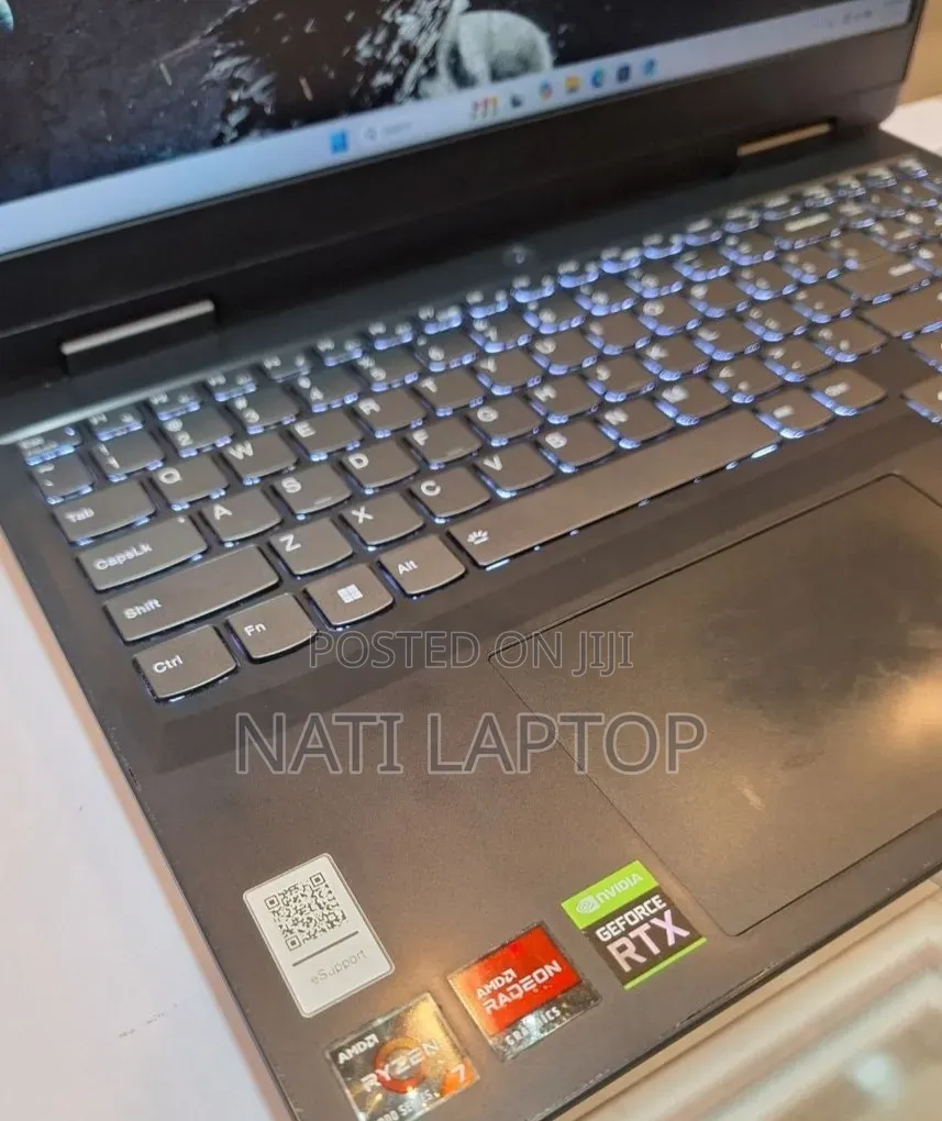 New Laptop Lenovo 16GB AMD Ryzen 7 SSD 512GB