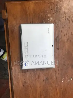 Laptop Lenovo Miix 3 2GB Intel Atom SSD 60GB