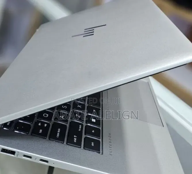 New Laptop HP EliteBook 840 G10 16GB Intel Core i5 SSD 512GB