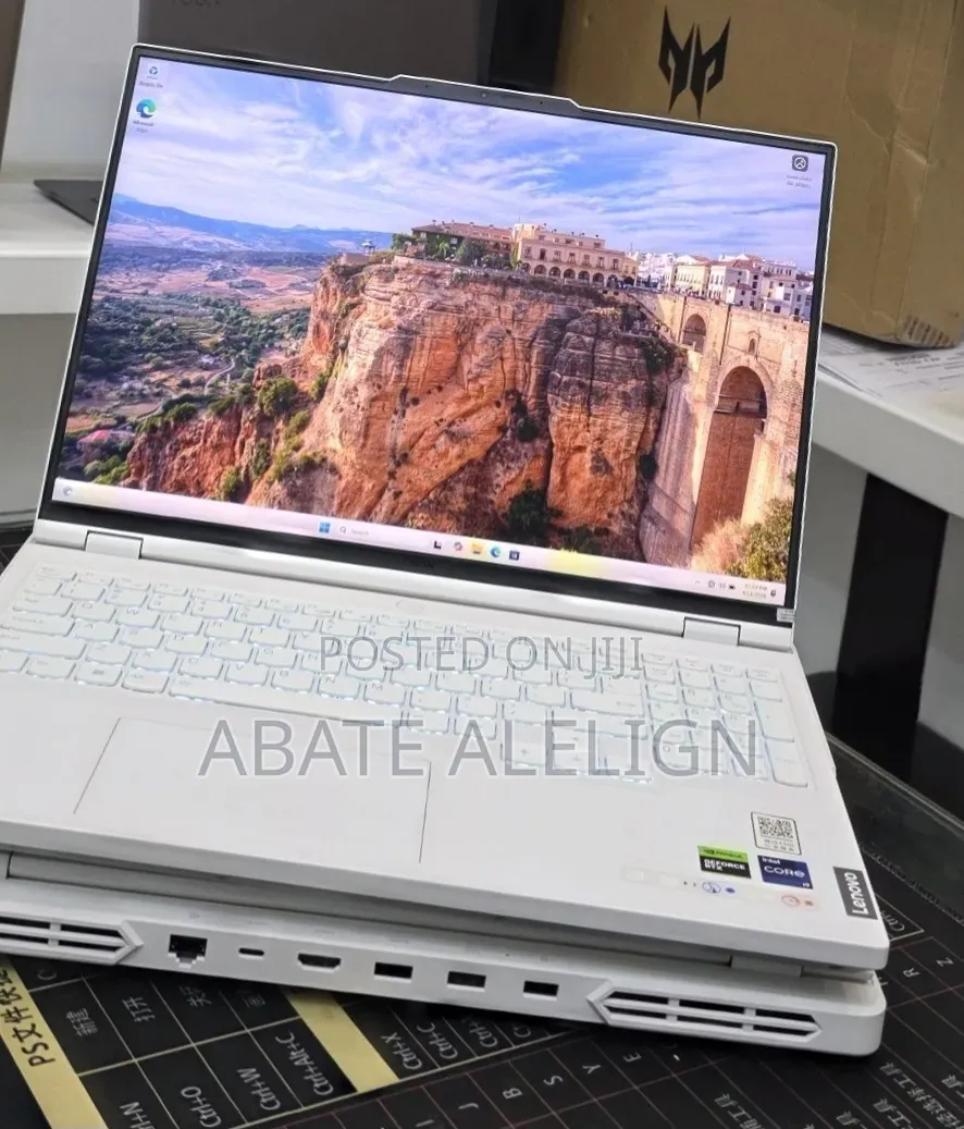 New Laptop Lenovo Legion 5 16GB Intel Core i9 SSD 1T