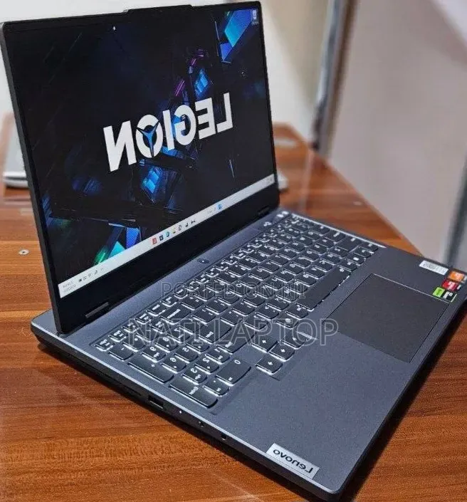 New Laptop Lenovo 16GB AMD Ryzen 7 SSD 512GB