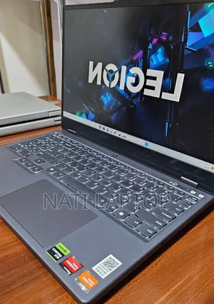New Laptop Lenovo 16GB AMD Ryzen 7 SSD 512GB