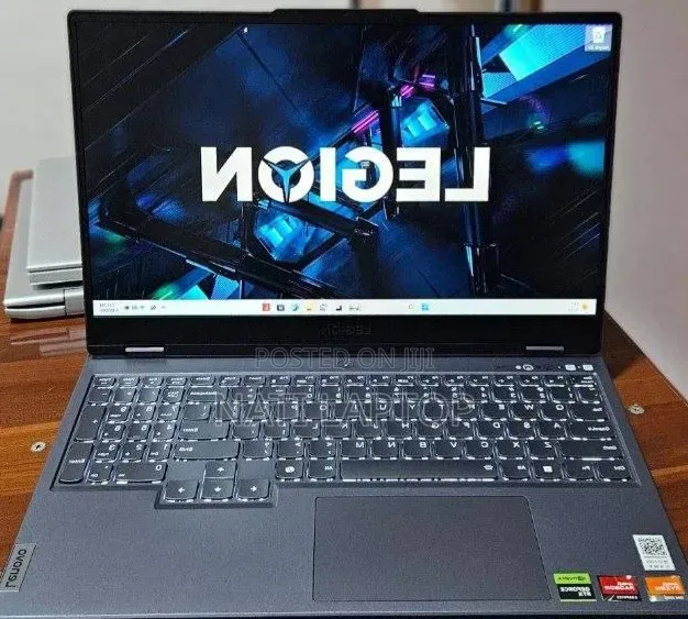 New Laptop Lenovo 16GB AMD Ryzen 7 SSD 512GB