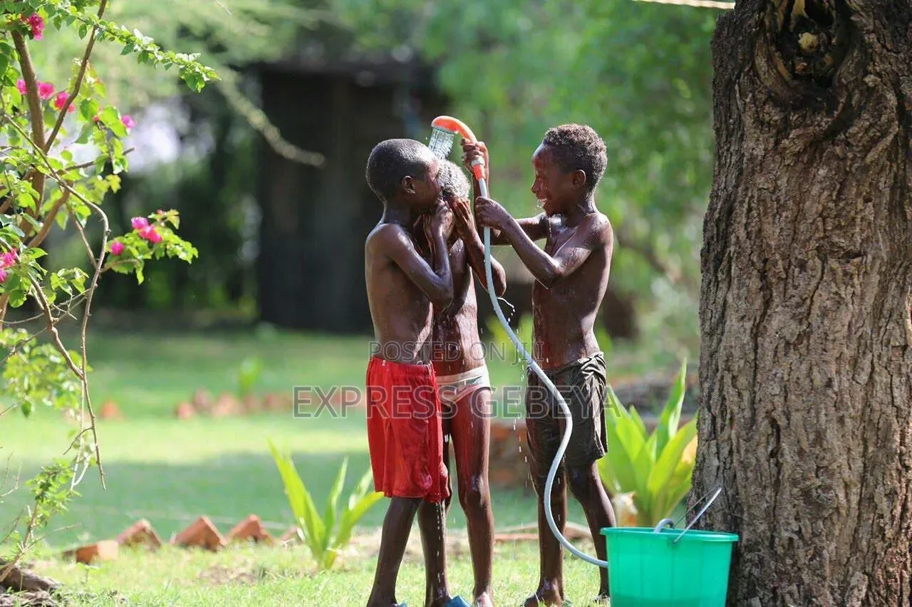 Portable Shower Pump ተንቀሳቃሽ ሻወር