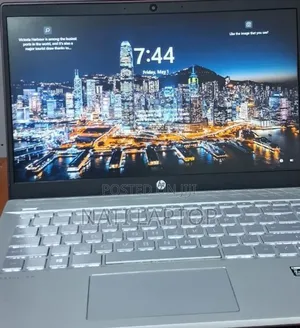 New Laptop HP Pavilion 14 8GB Intel Core i5 SSD 512GB