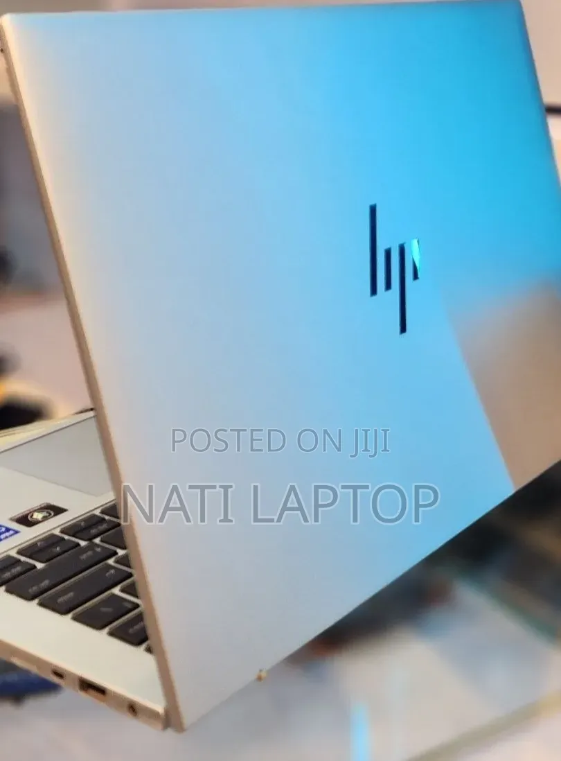New Laptop HP EliteBook 840 G9 16GB Intel Core i7 SSD 512GB