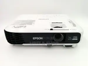 Epson Full Hd+ Projector (ፕሮጀክተር)