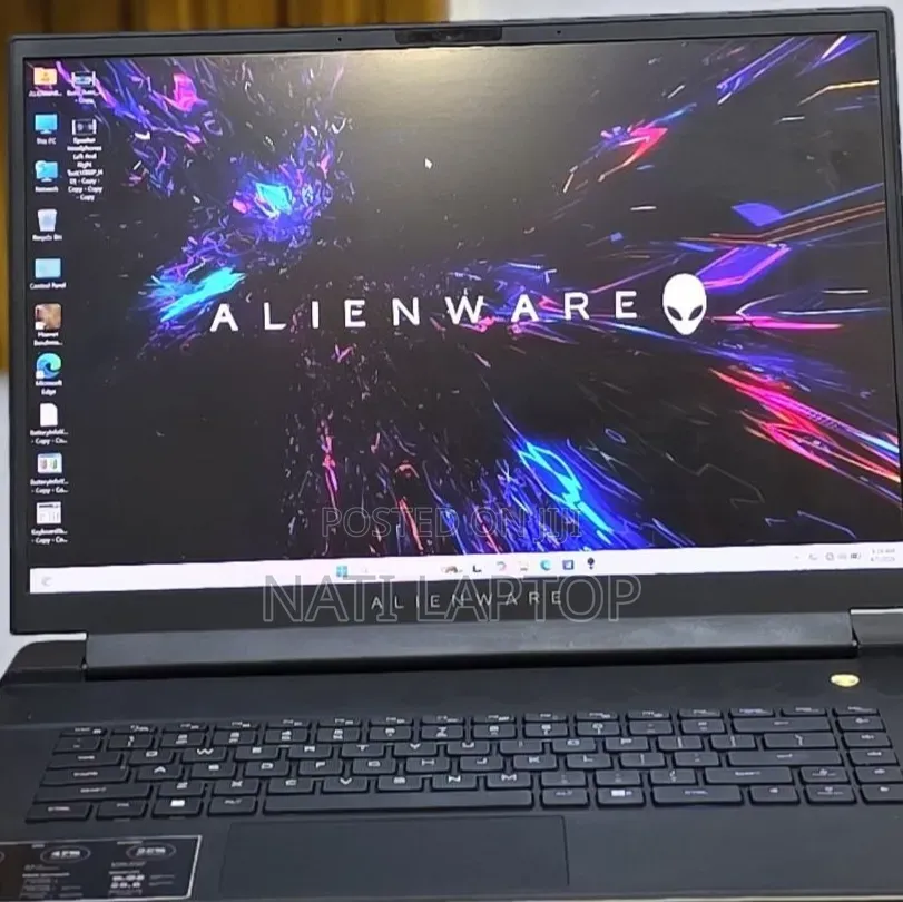 New Laptop Alienware X16 r1 16GB Intel Core i9 SSD 1T
