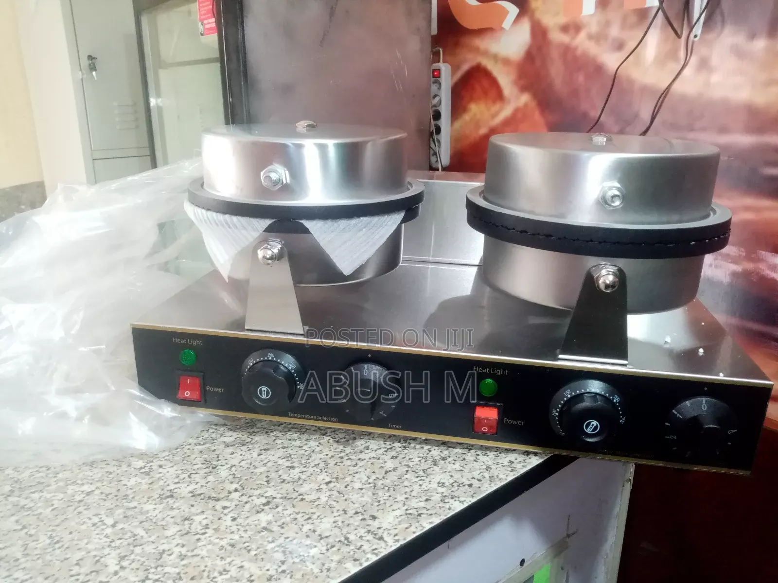 Wafflle Maker