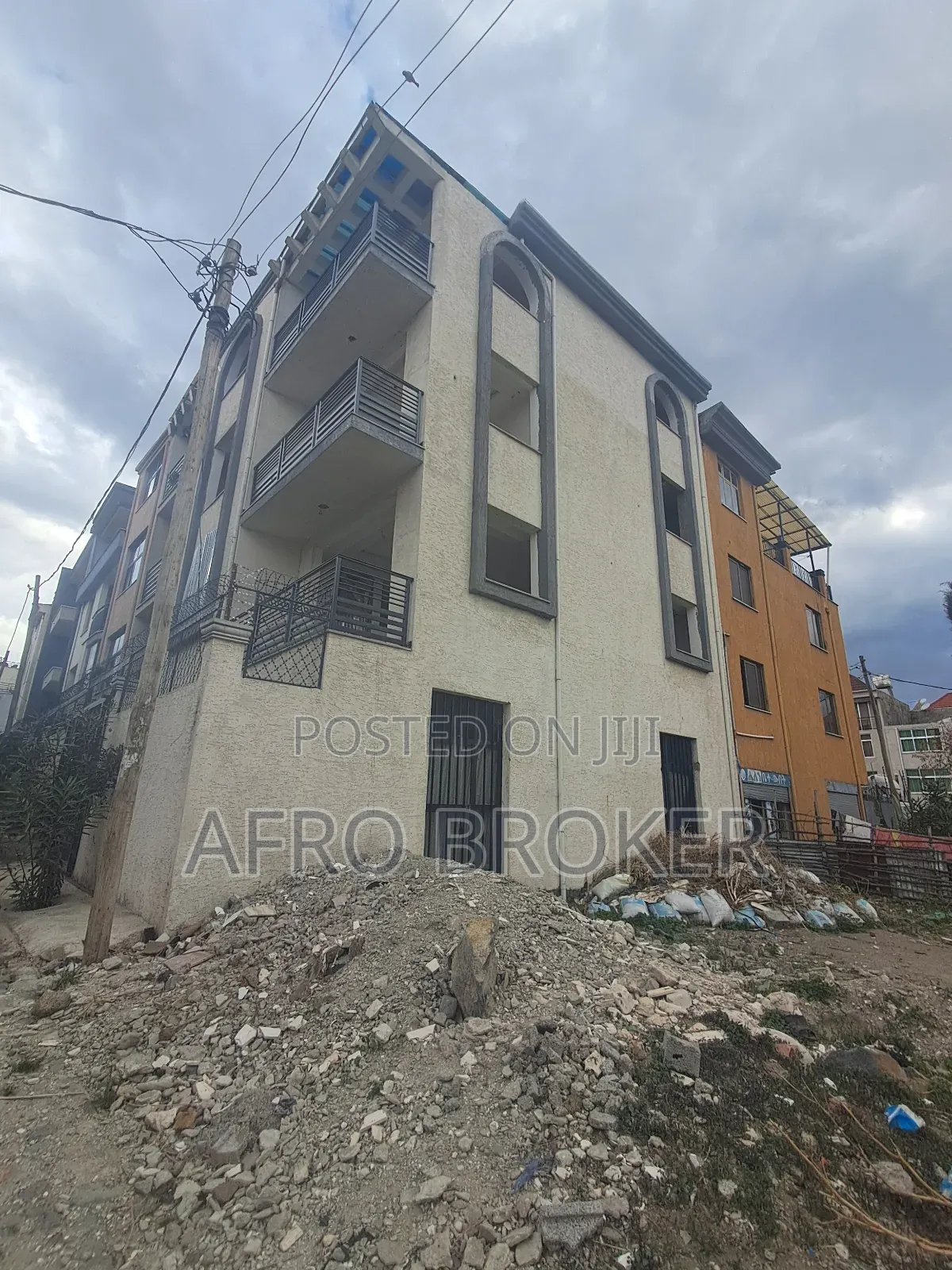 4bdrm House in Kality, Akaky Kaliti for sale