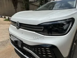 Volkswagen ID.6 2024 White