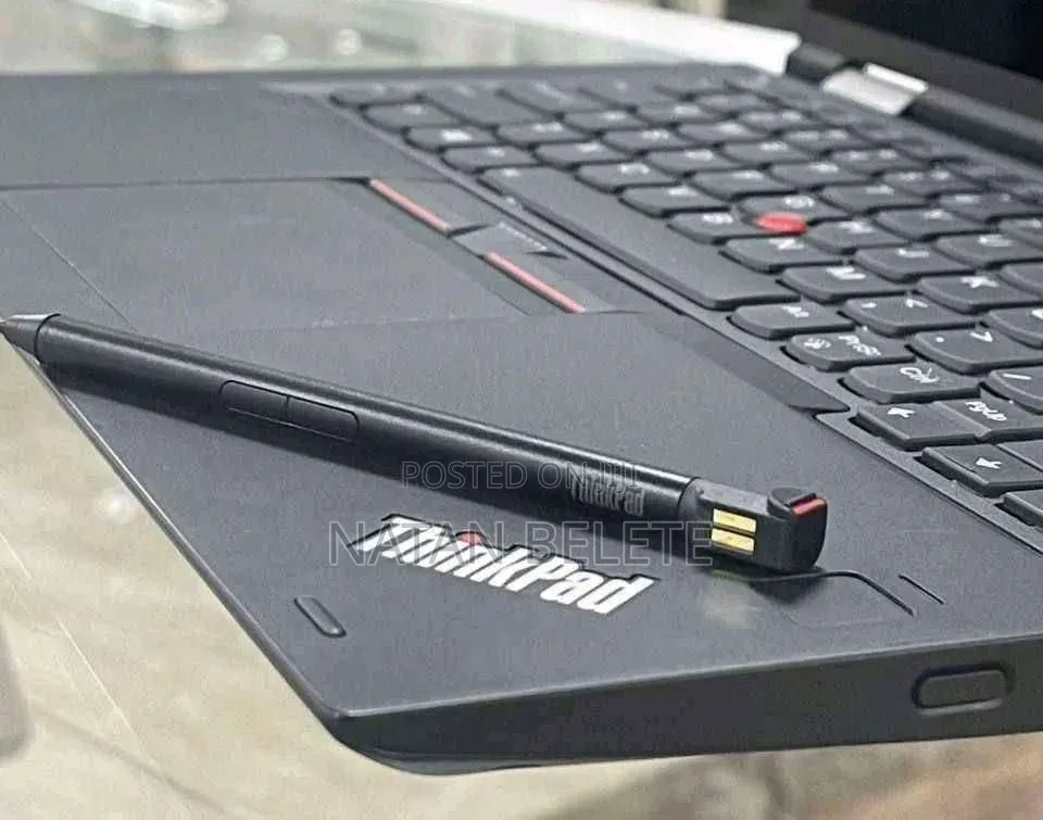 Laptop Lenovo ThinkPad X1 Yoga 16GB Intel Core i7 SSD 512GB
