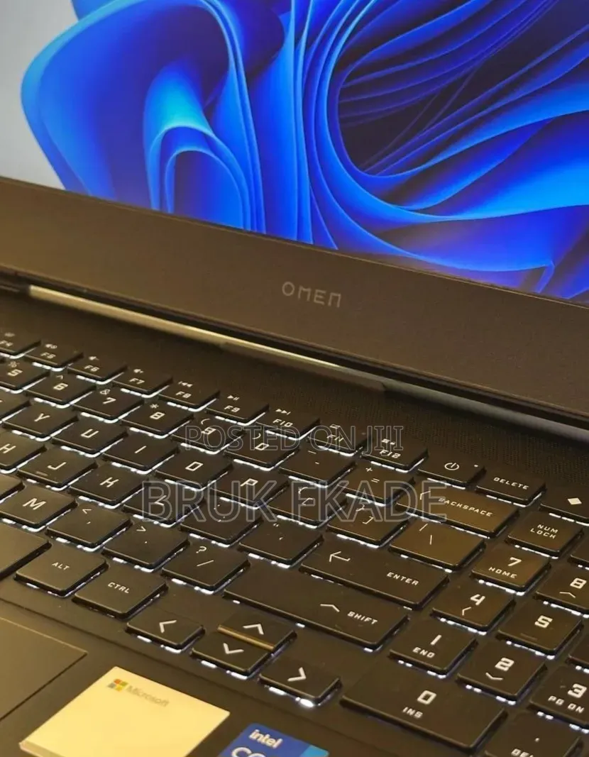 New Laptop HP Omen 16 16GB Intel Core i7 SSD 512GB