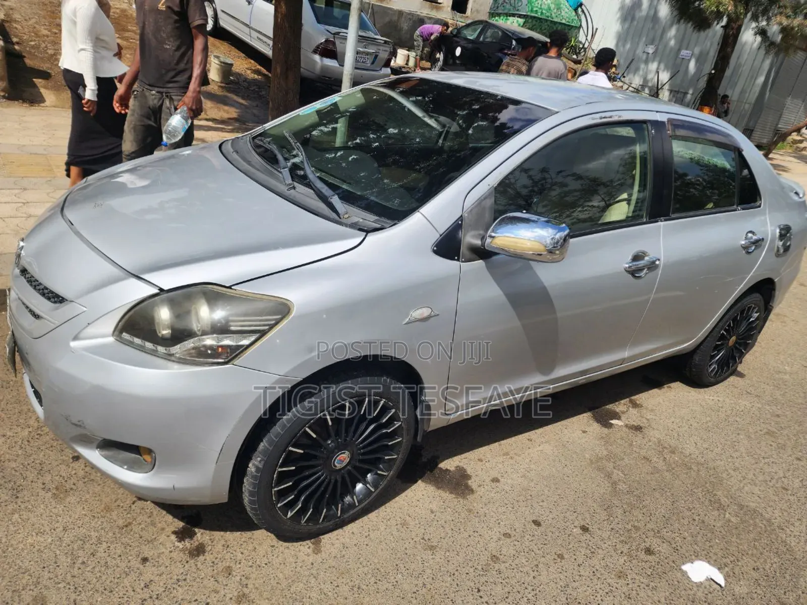 Toyota Yaris 2010 Silver