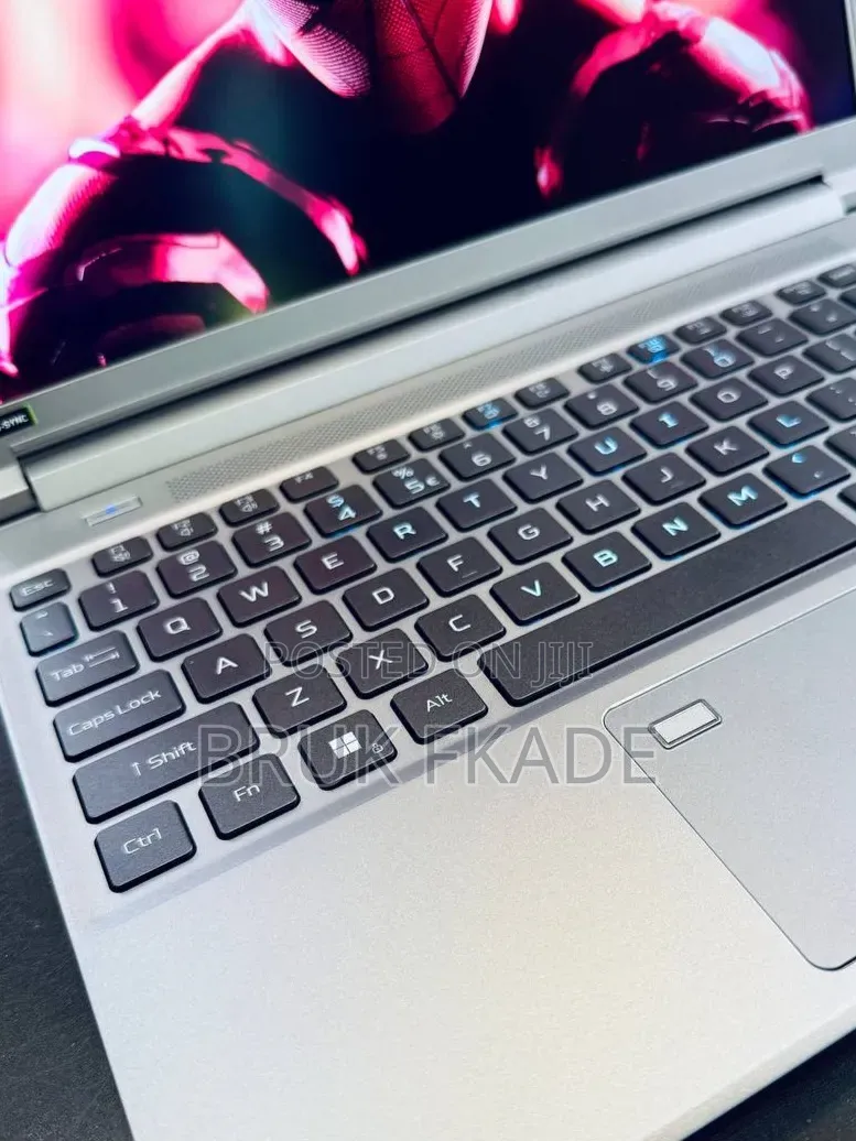 New Laptop Acer Predator Helios Neo 16 16GB Intel Core i7 SSD 1T