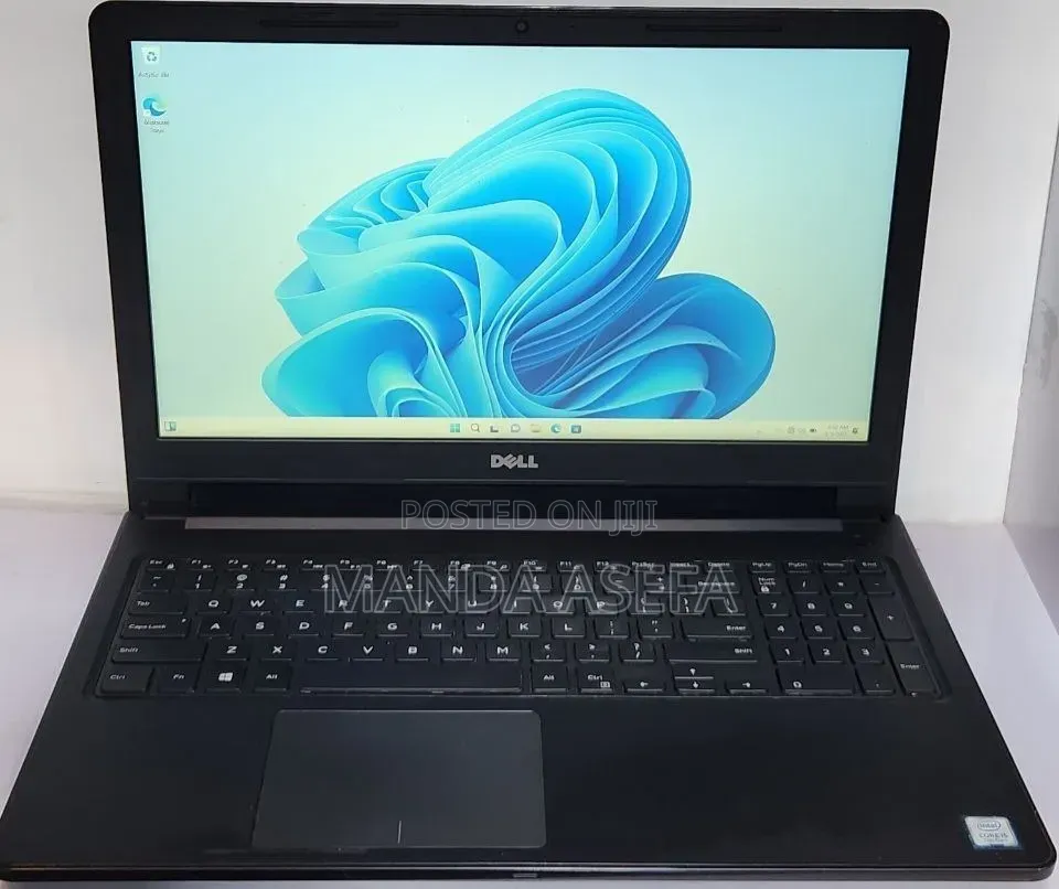 New Laptop Dell Vostro 15 3000 4GB Intel Core i5 HDD 500GB