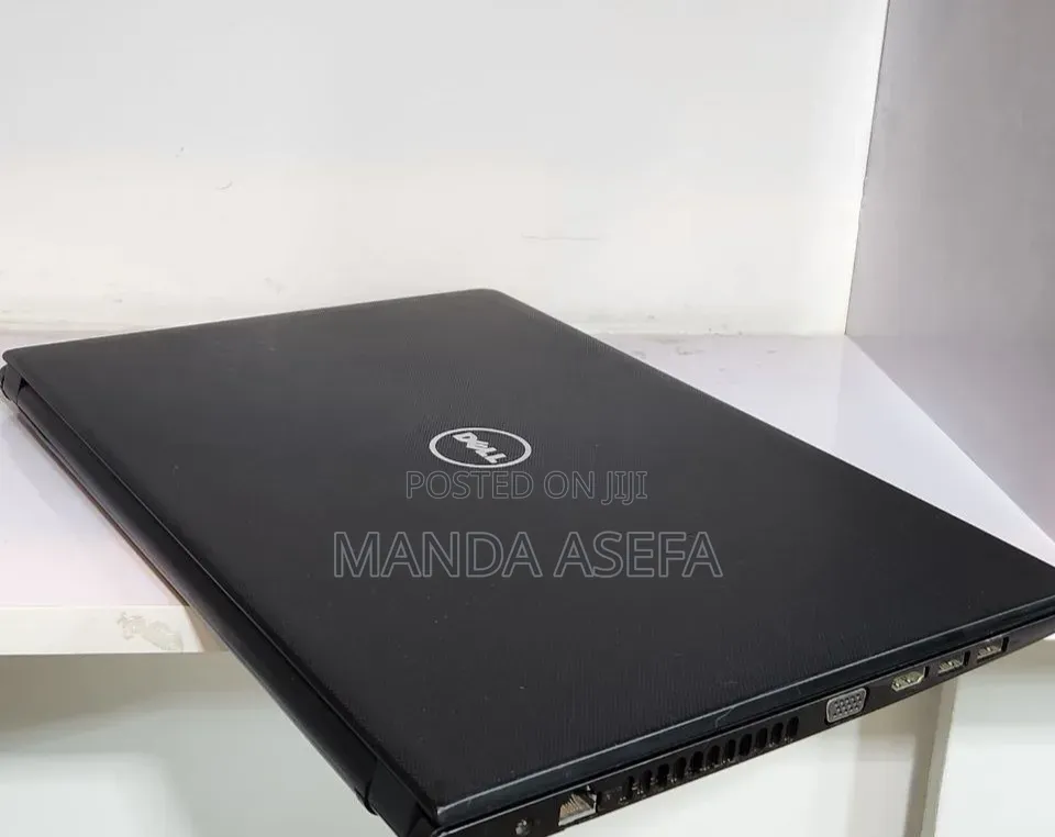 New Laptop Dell Vostro 15 3000 4GB Intel Core i5 HDD 500GB