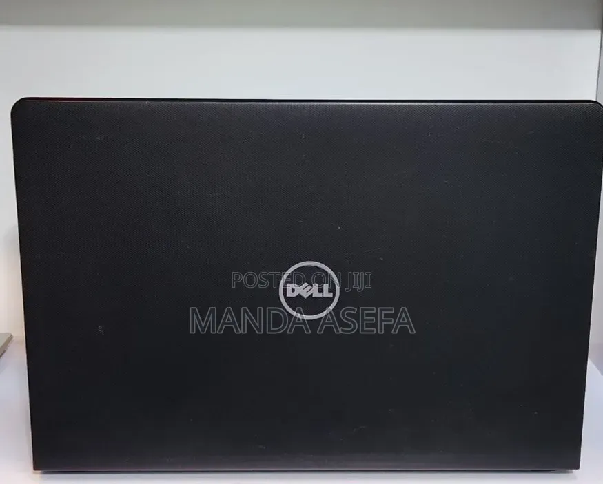 New Laptop Dell Vostro 15 3000 4GB Intel Core i5 HDD 500GB