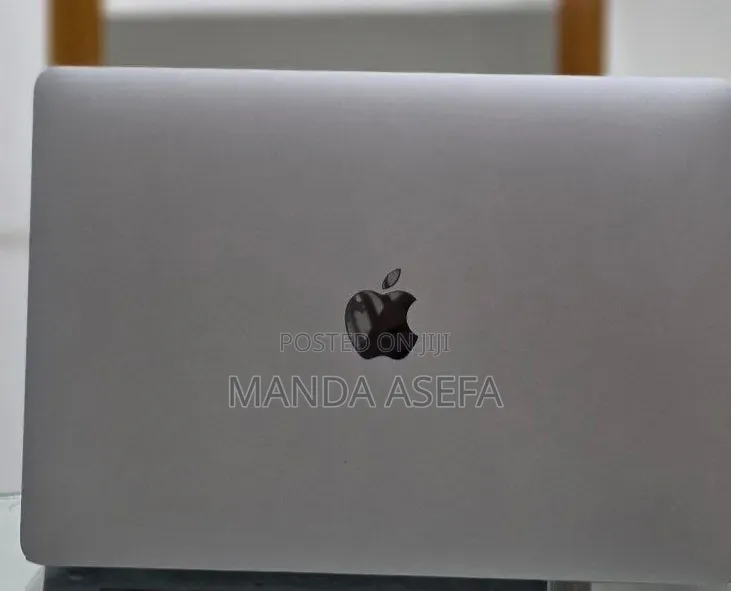 New Laptop Apple MacBook Air 2020 M1 16GB Apple M1 SSD 256GB