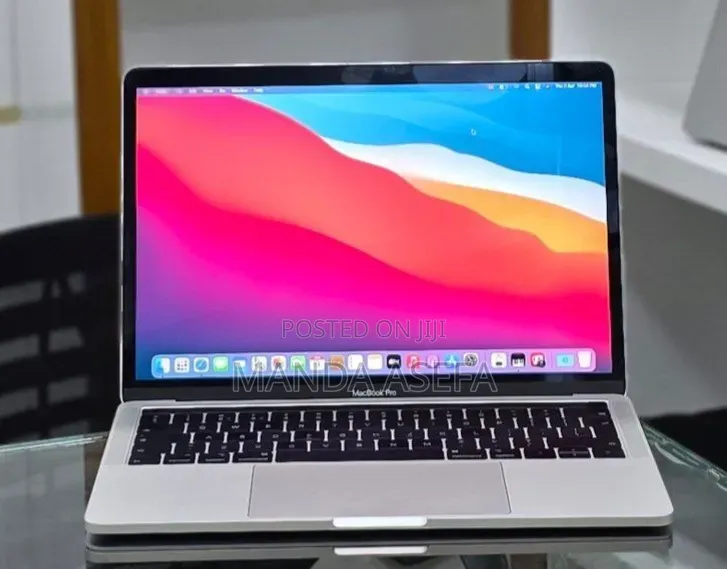New Laptop Apple MacBook Air 2020 M1 16GB Apple M1 SSD 256GB