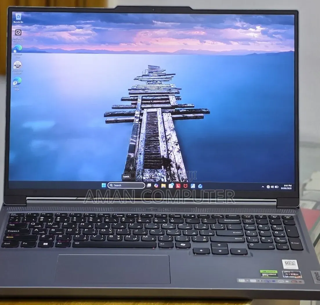 New Laptop Lenovo Legion 5 16GB AMD Ryzen 7 SSD 1T