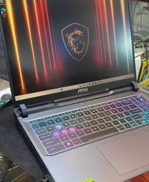 New Laptop MSI Vector 16 HX AI A2XWIG 16GB Intel Core Ultra 7 SSD 1T