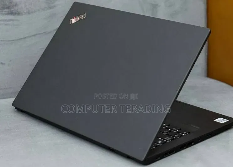 New Laptop Lenovo ThinkPad T14 16GB Intel Core i7 SSD 512GB
