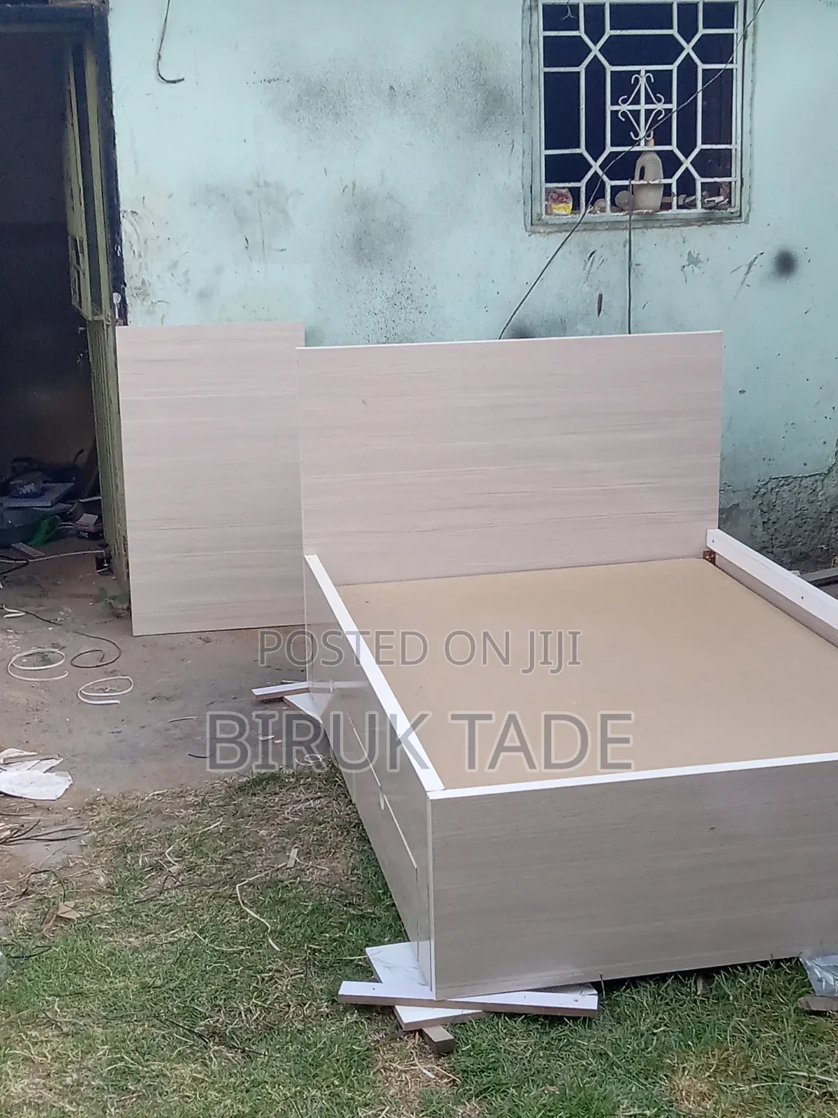 120cm Bed ** Free Delivery Included **