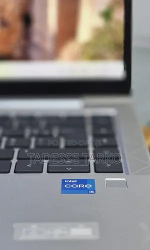 New Laptop HP EliteBook 840 G8 16GB Intel Core i5 SSD 512GB