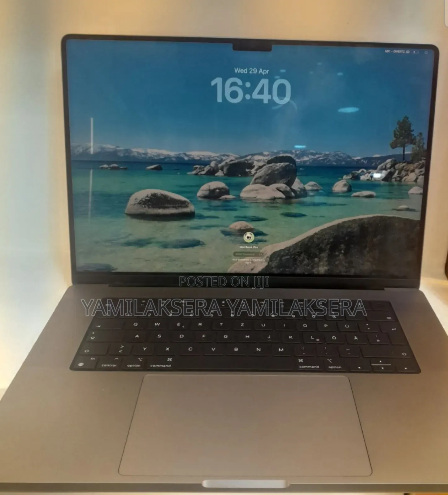New Laptop Apple MacBook Pro M1 16GB Apple M1 Pro SSD 512GB