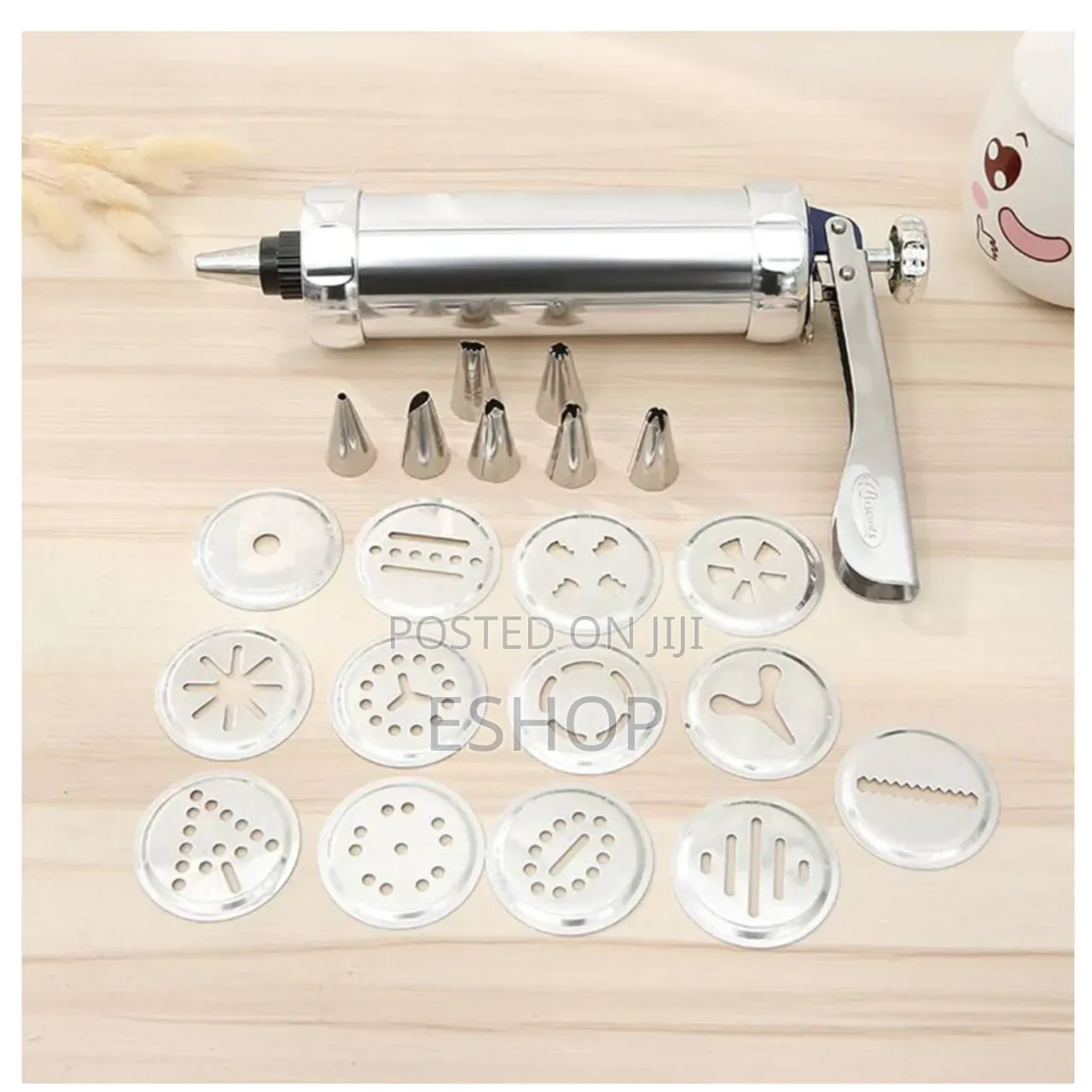 Everything You Need: Cookie Shapes and Frosting Finishes