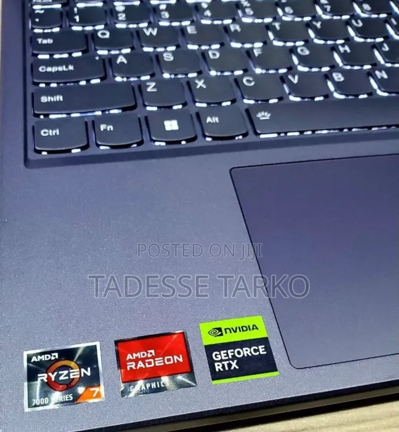 New Laptop Lenovo Legion 5 16GB AMD Ryzen 7 SSD 512GB