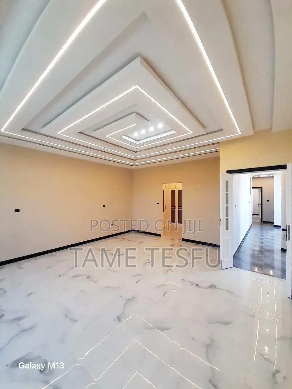 Furnished 10bdrm House in ሀያት ዞን, Bole for sale